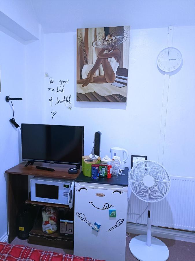 Homestay Bedspace Birmingham Buitenkant foto